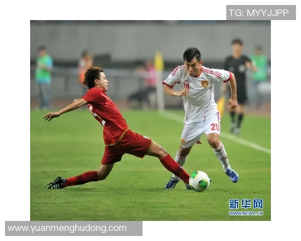 南京足球队中路突破战术解析与实战应用探讨