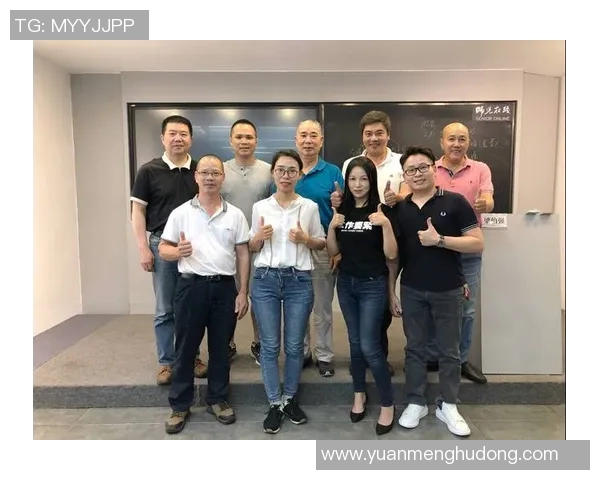 对话陈娜:回顾她在英雄联盟职业生涯中的挑战与成就MBA